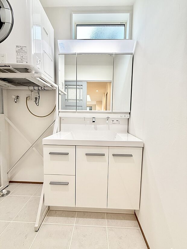 【洗面台・洗面所】■清潔感があり、気持ちよく使えます