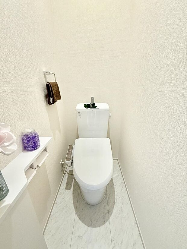 【トイレ】■毎日使う場所だからこそ、清潔感溢れる空間