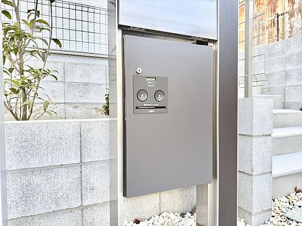【宅配ボックス】■不在時でも荷物が受け取れる便利な宅配ボックス