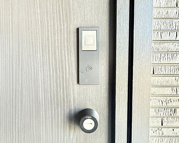 【スマートキー】■鍵を取り出さずに便利に操作できて快適