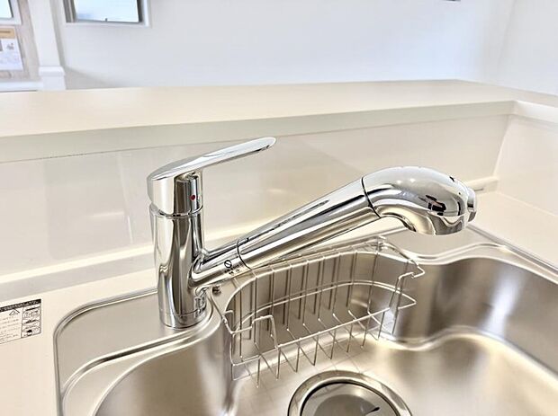 【浄水器】■清潔でおいしい水を手軽に供給してくれます