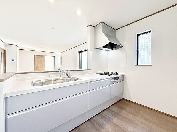 【ダイニングキッチン】■キレイに片付く、使いやすいキッチン