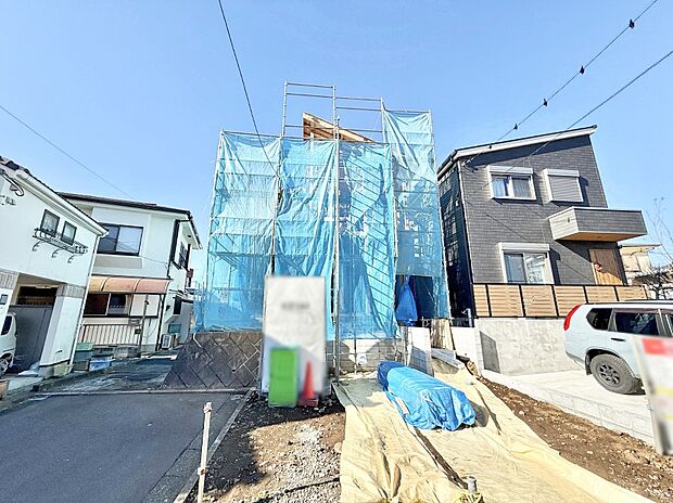 【現地外観写真】■家族みんなが笑顔で過ごせる、安心感のある住まい