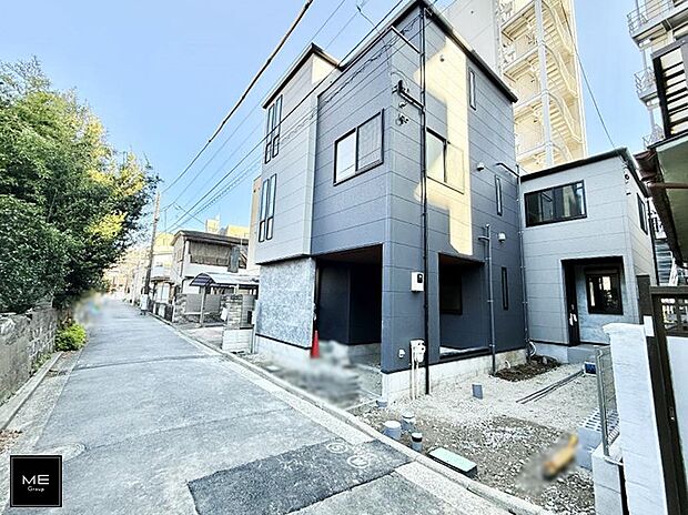 【前面道路含む現地写真】■新しい住まい、街の新しい風景