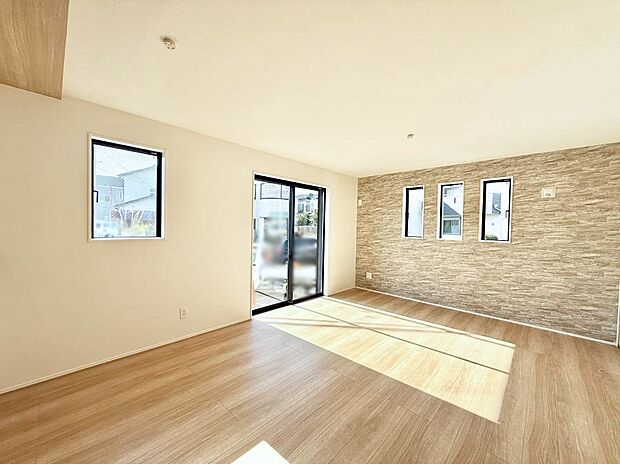 【リビング】■インテリアを考えるのが楽しみな広いリビングです！