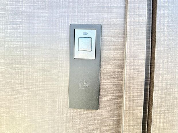 【スマートキー】■鍵を取り出さずに便利に操作できて快適