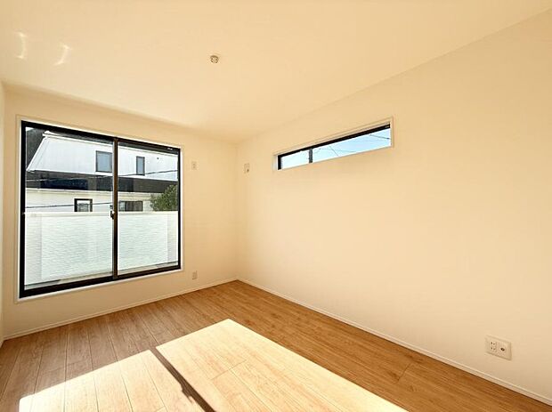 【リビング以外の居室】■シンプルで使いやすい空間がスッキリ感じられます