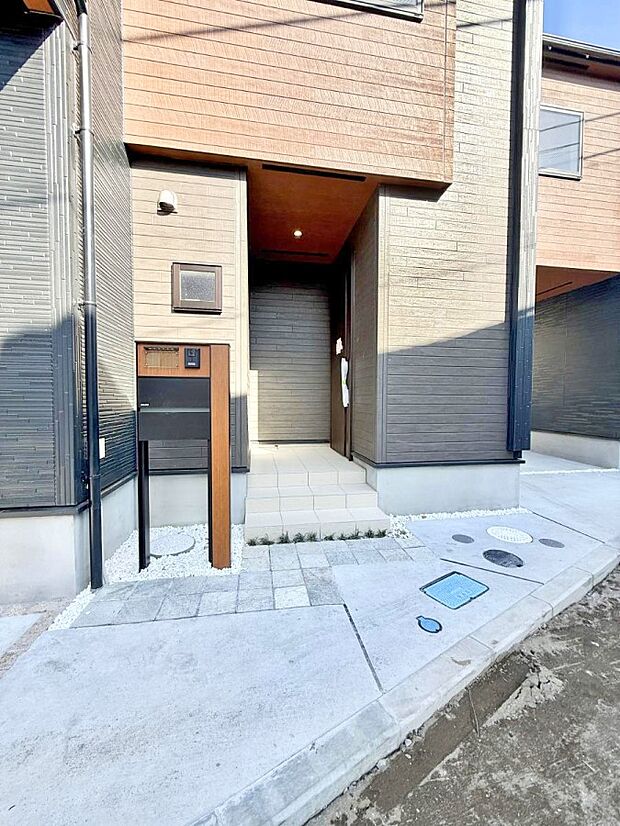 【玄関】■ ここから始まる、笑顔あふれる毎日