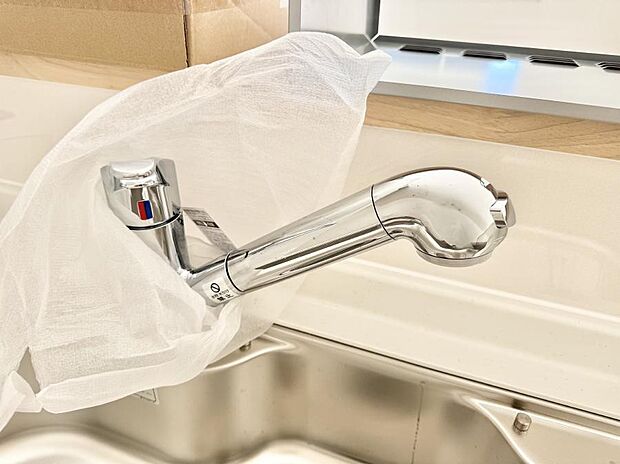 【浄水器】■清潔でおいしい水を手軽に供給してくれます