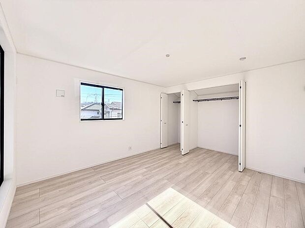 【子供部屋】■仕事や勉強のスペースに使うことで、集中しやすく静かな環境が整います