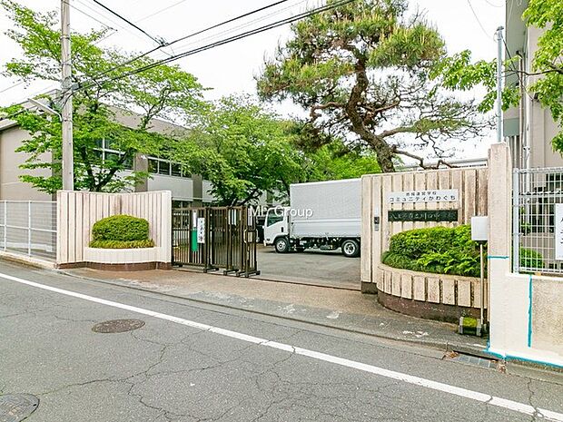 八王子市立川口中学校（約520m・徒歩7分）