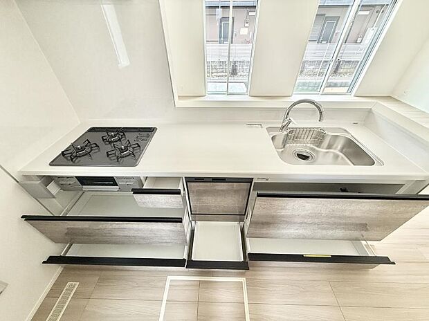 【キッチン】■料理がもっと楽しくなる、快適なキッチン空間