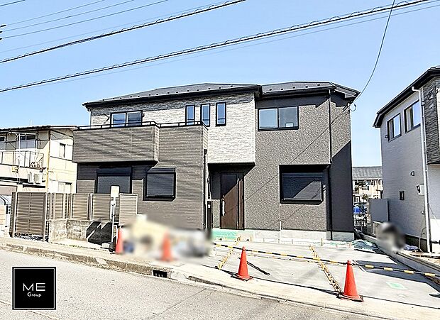 【現地外観写真】■家族みんなが笑顔で過ごせる、安心感のある住まい