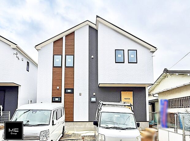 【現地外観写真】快適な駐車スペースで安心