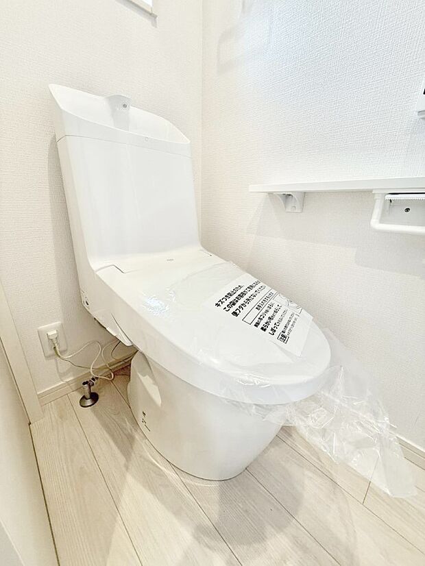 【トイレ】■毎日使う場所だからこそ、清潔感溢れる空間