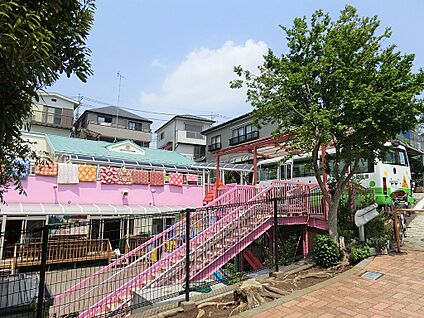 百合丘さくら幼稚園 500m(7分)