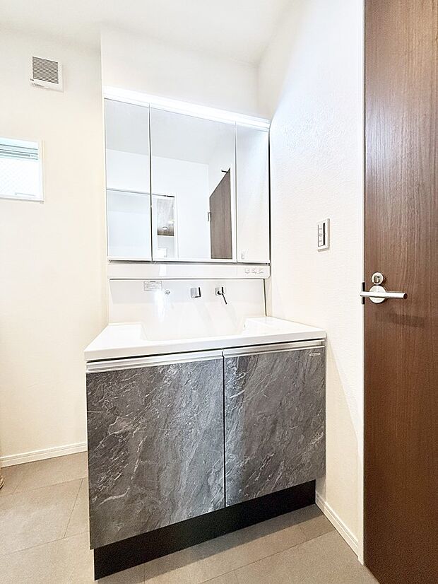 【洗面台・洗面所】■お洒落で清潔感のある洗面所