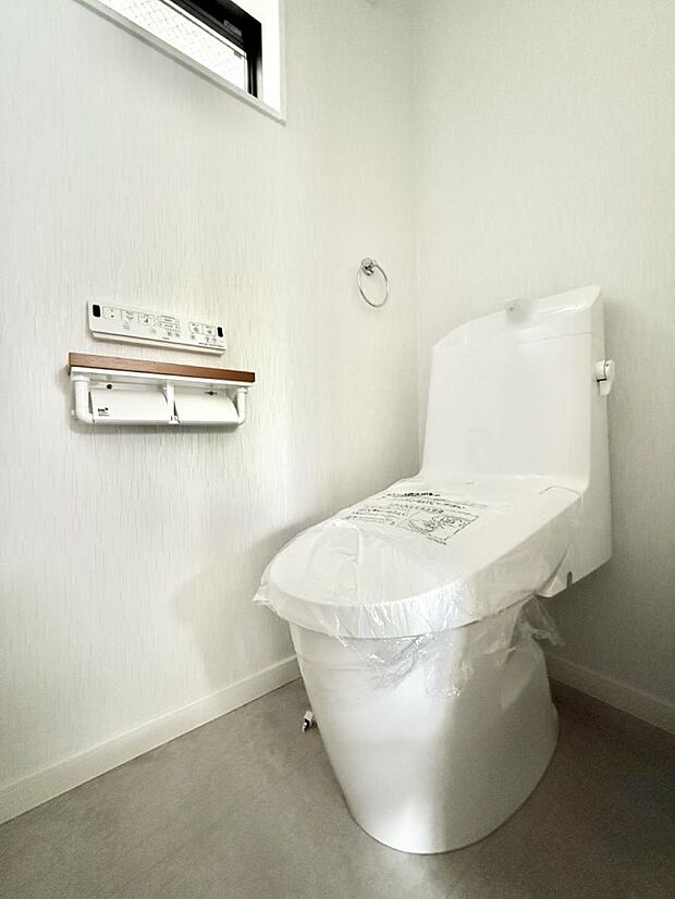 【トイレ】■毎日使う場所だからこそ、清潔感溢れる空間