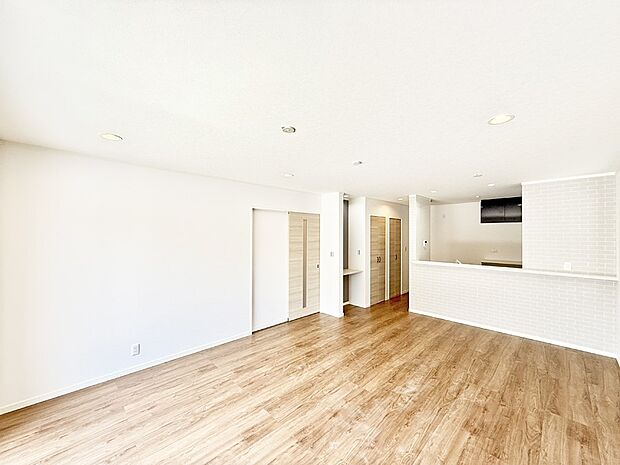 【リビングダイニング】■大切な人と過ごす、あたたかいひととき