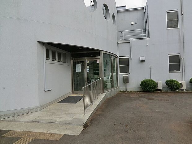 藤沢御所見病院（約2,400m・徒歩30分）