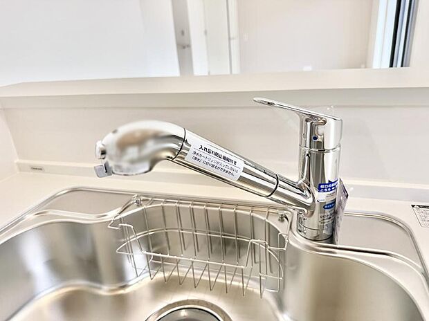 【浄水器】■清潔でおいしい水を手軽に供給してくれます