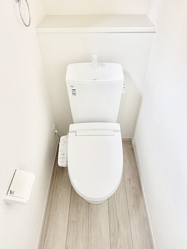 【トイレ】■毎日使う場所だからこそ、清潔感溢れる空間
