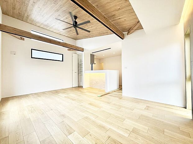 【ダイニング】■何気ない毎日を特別にする、癒しの空間