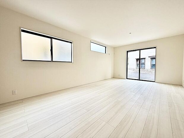 【リビング】■家族が自然と集まり、楽しい時間を過ごせるリビング