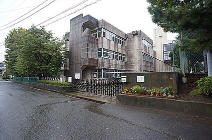 小田原市立矢作小学校 2500m(32分)