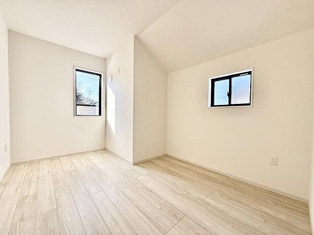 【子供部屋】■読書や趣味リモートワークなどさまざまな用途に対応できる柔軟さがあります