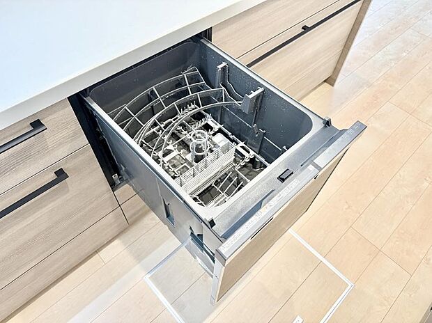 【食洗機】■手間なく洗浄!食器をピカピカに仕上げてくれます