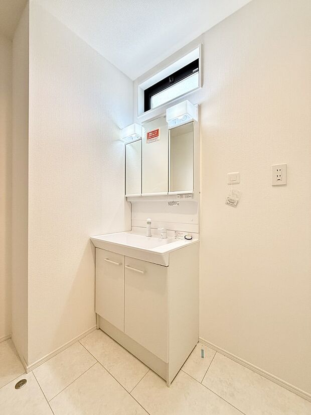 【洗面台・洗面所】清潔感のある洗面所です!