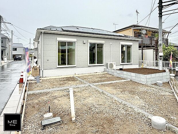 【現地外観写真】■暮らしを彩る充実した設備仕様が備わった住まい