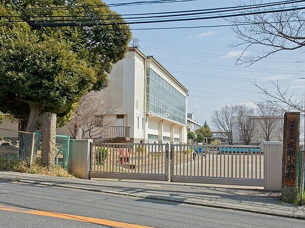 伊勢原市立成瀬小学校（約550m・徒歩7分）