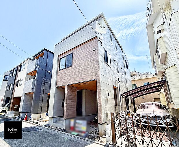 【現地外観写真】■暮らしを豊かにする充実した仕様設備で快適に