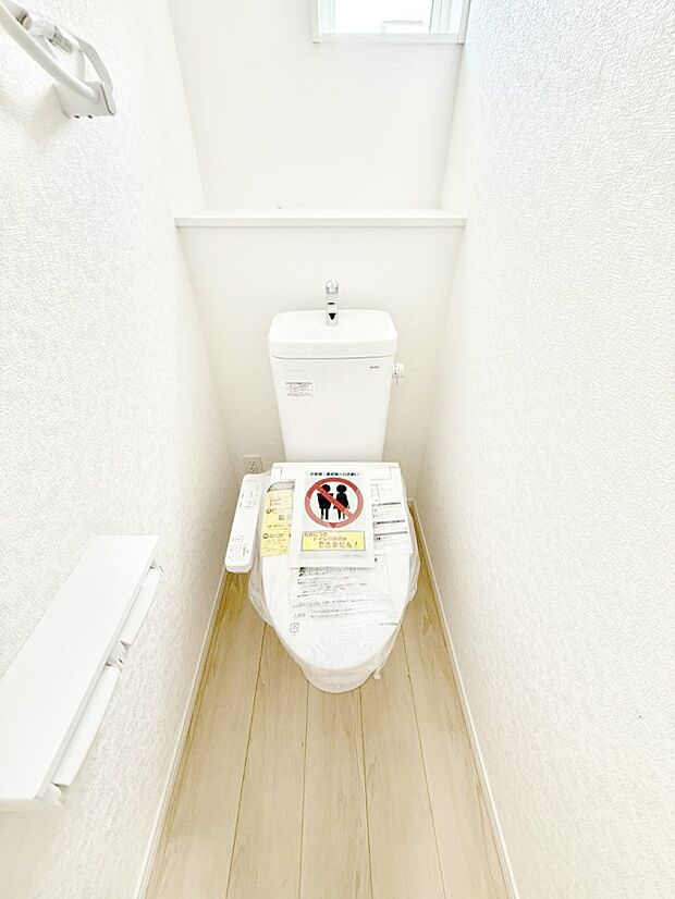 【トイレ】2号棟  ■毎日使う場所だからこそ、清潔感溢れる空間