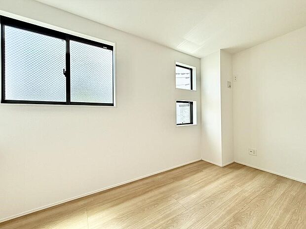 【リビング以外の居室】1号棟  ■ここは誰のお部屋にしましょうね♪