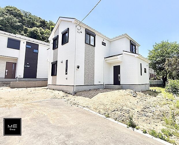 【現地外観写真】1号棟 ■家族みんなが笑顔で過ごせる、安心感のある住まい