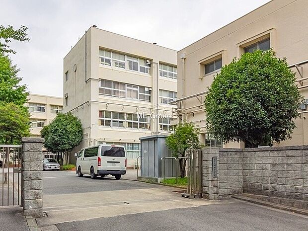 横浜市立城郷中学校（約600m・徒歩8分）
