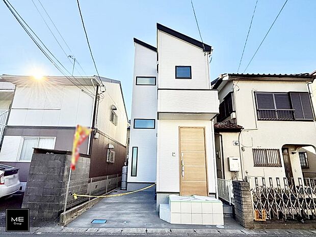 【現地外観写真】■暮らしを豊かにする充実した仕様設備で快適に