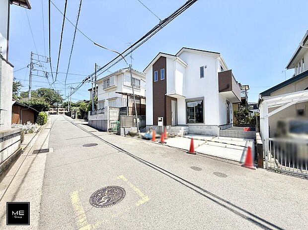 【前面道路含む現地写真】■新しい時代の息吹を感じる、心地よい環境