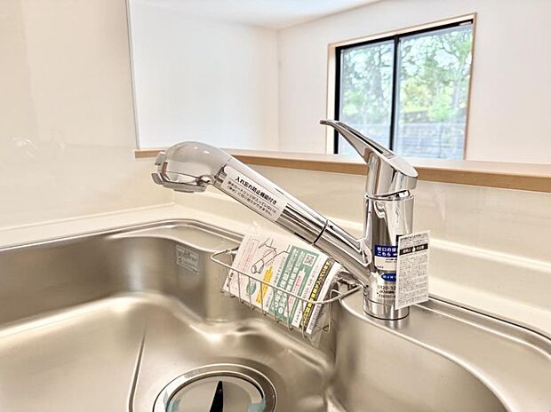 【浄水器】■不純物をしっかり除去して安心して飲めます