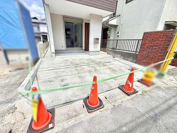 【駐車場】1号棟 ■快適な駐車スペースで安心