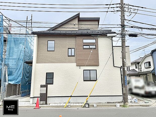 【現地外観写真】1号棟 ■暮らしを彩る充実した設備仕様が備わった住まい