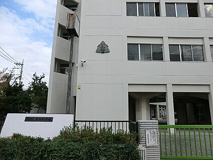 横浜市立蒔田中学校 1500m(19分)