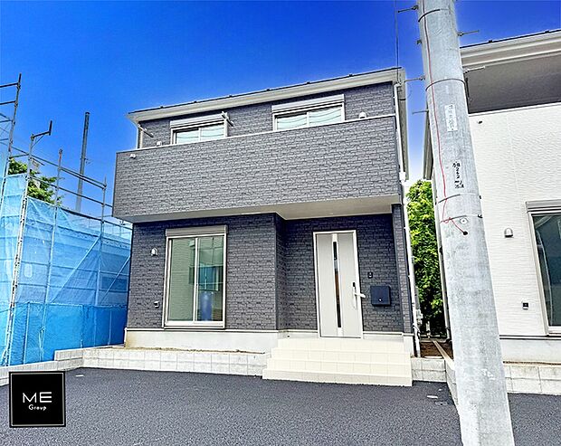 【現地外観写真】1号棟  ■暮らしを豊かにする充実した仕様設備で快適に