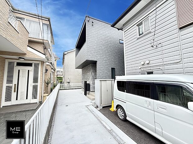 【現地外観写真】■暮らしを豊かにする充実した仕様設備で快適に