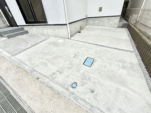 【現地外観写真】1号棟 ■家族の笑顔があふれる、心安らぐ住まいです