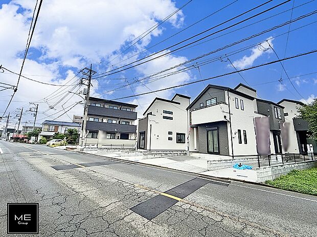 【前面道路含む現地写真】■新しい時代の息吹を感じる、心地よい環境