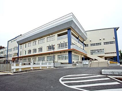 川崎市立柿生中学校 1600m(20分)